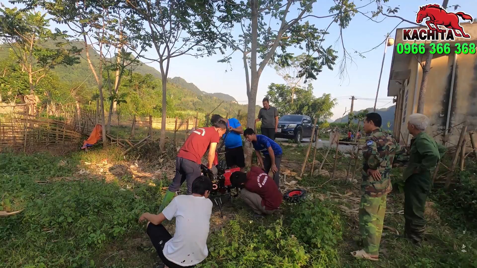 Bàn giao máy xới kachita kama 173m cho anh đông tại xã Lương Nội, Bá Thước, Thanh Hóa
