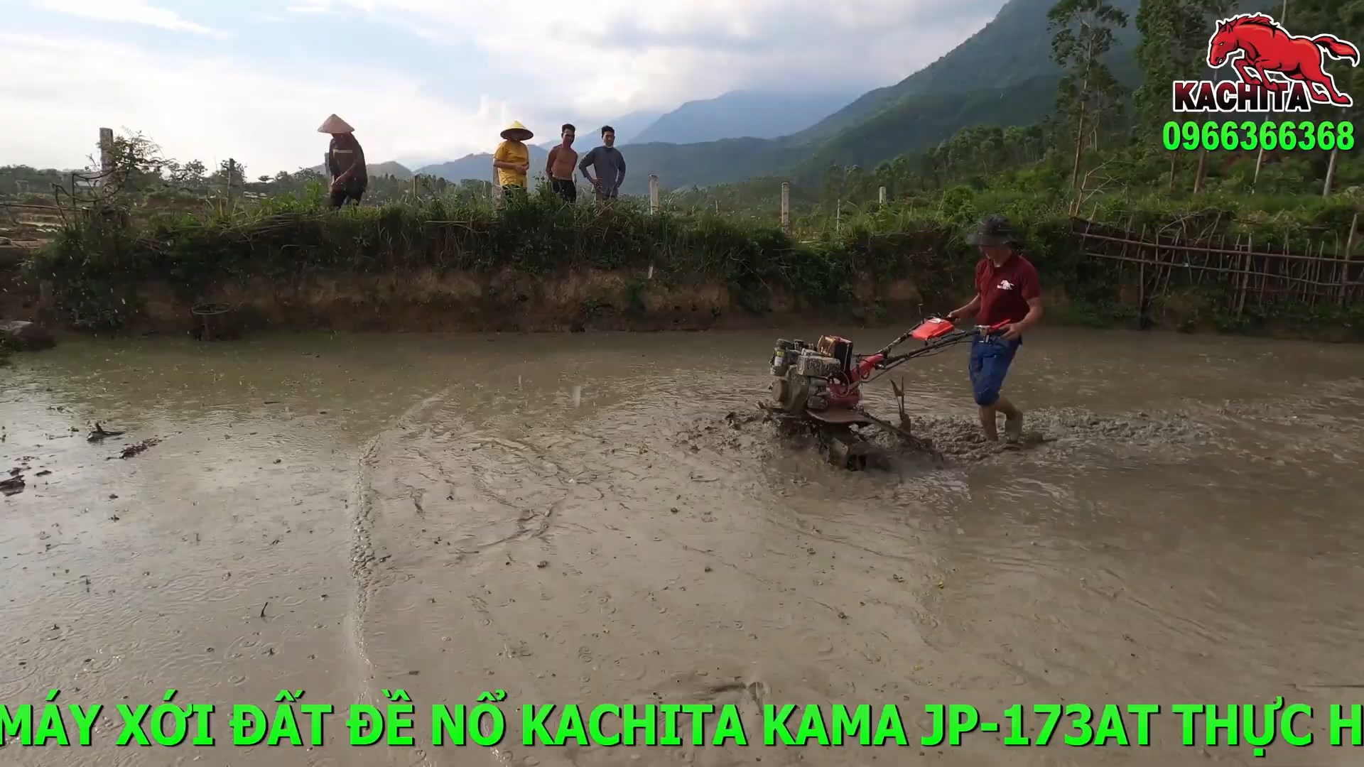Máy xới đất đề nổ Kachita làm đất ruộng lồng bừa lúa tại Vĩnh Phúc